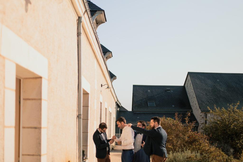 Préparatifs marié. Ferme du carroir. Touraine