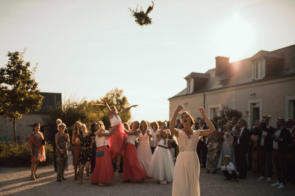 Lancer de bouquet, ferme du Carroir. 
