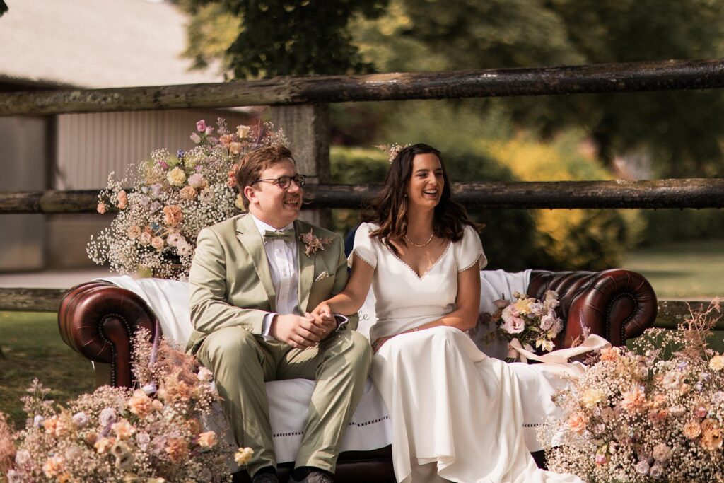 Mariage au manoir de sens, Cérémonie laïque