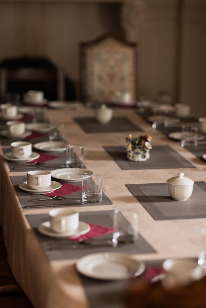 Mariage au manoir de sens, les préparatifs des mariés.