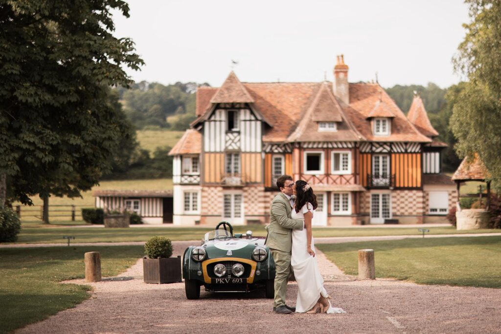 Mariage au manoir de sens, Cérémonie laïque