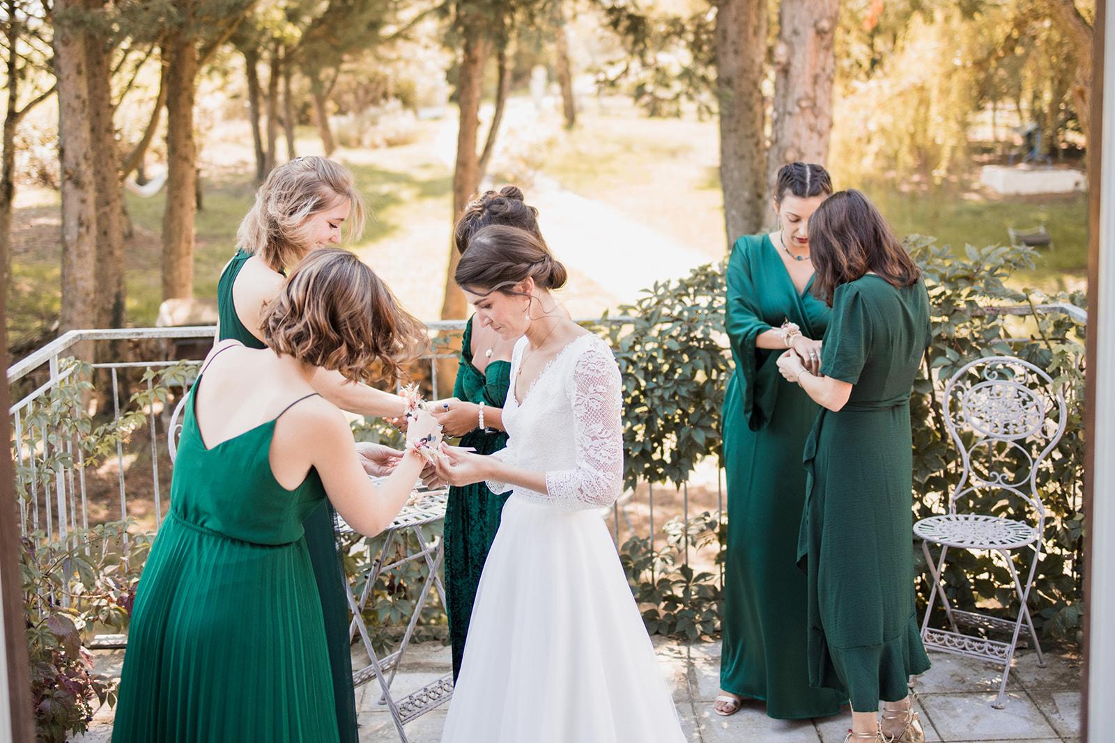 un mariage émouvant et bohème au chateau de St Cyr du Gault