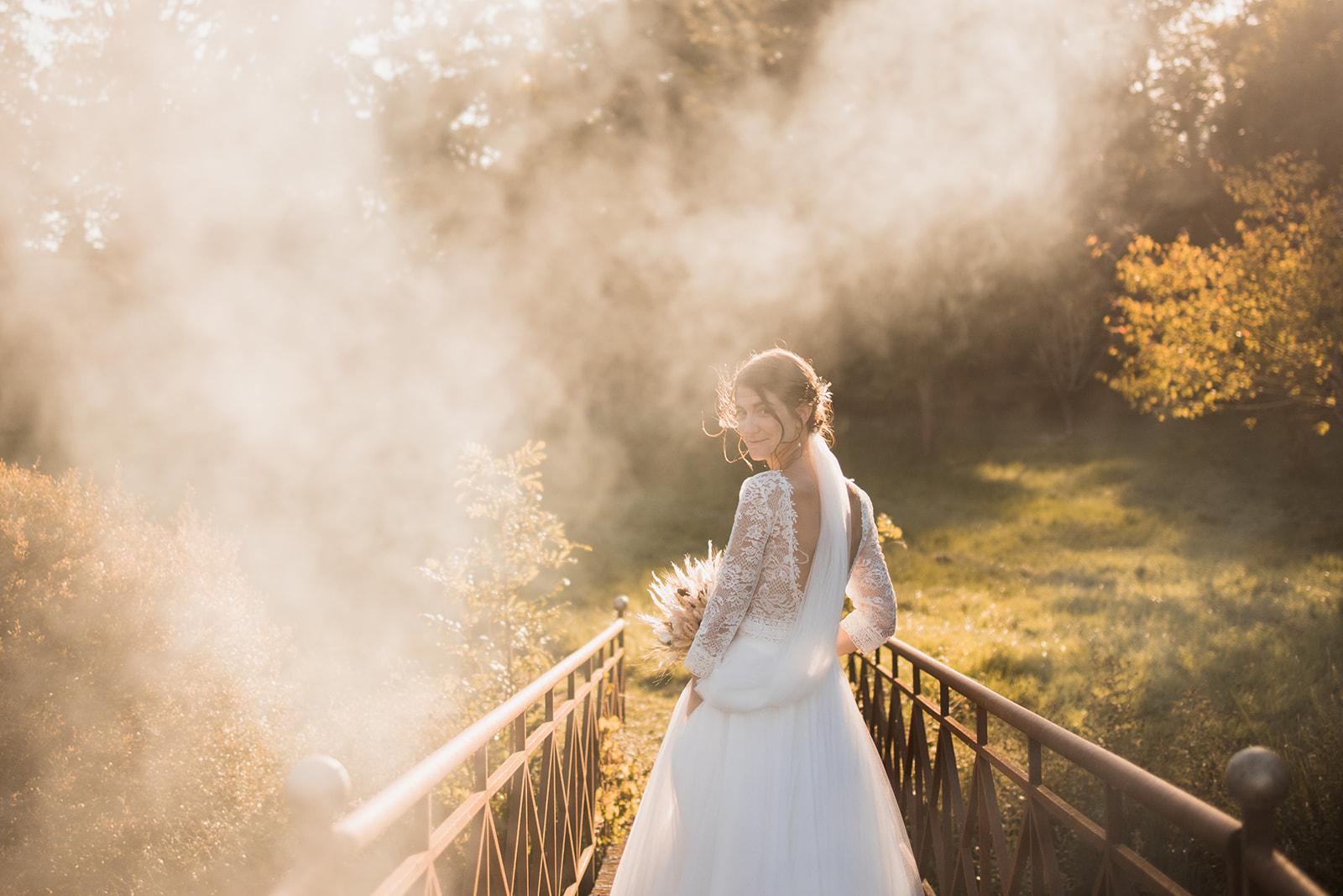 un mariage émouvant et bohème au chateau de St Cyr du Gault