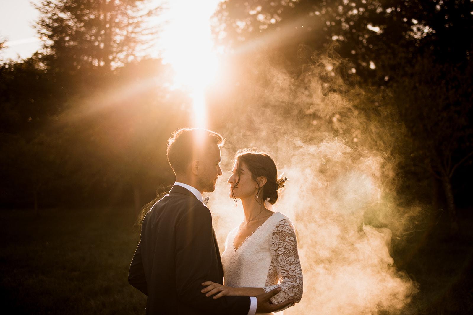 un mariage émouvant et bohème au chateau de St Cyr du Gault