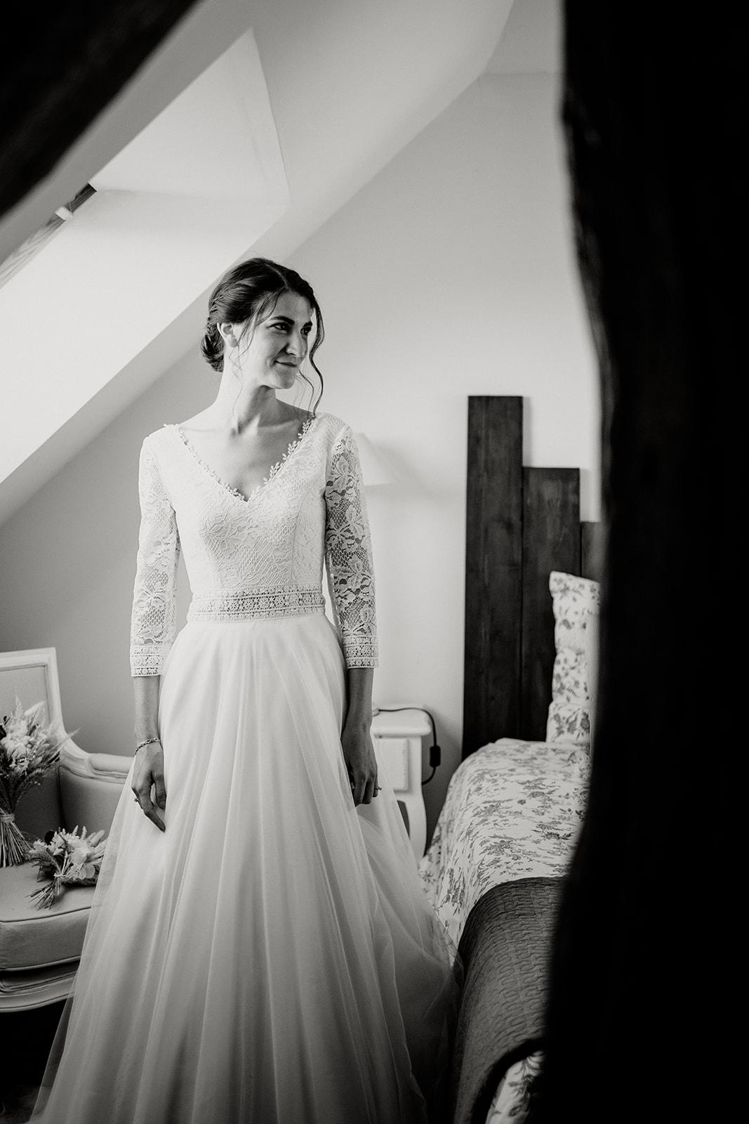 un mariage émouvant et bohème au chateau de St Cyr du Gault